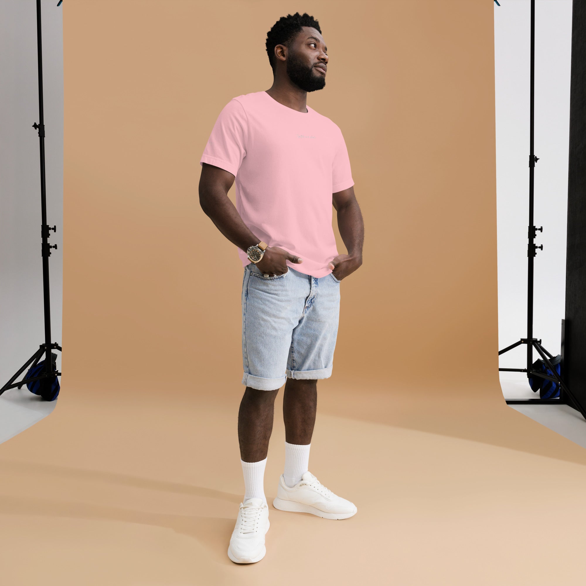 Small Centered Embroidered Signature t-shirt